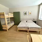 Vandrerhjem El Gotel *