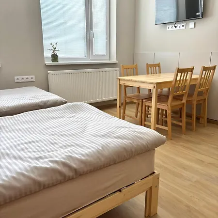 El Gotel אכסניה